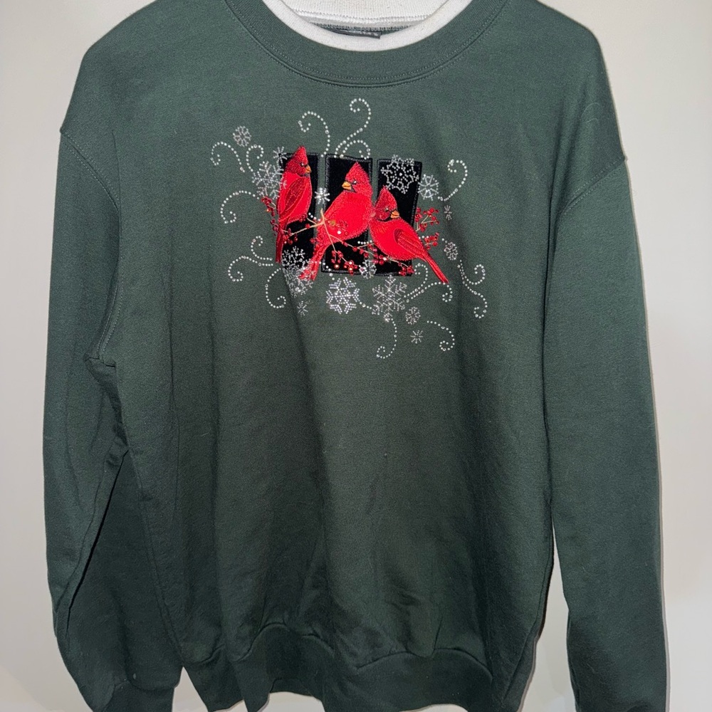 Chic Green Crewneck Sweater with Red Bird Motif